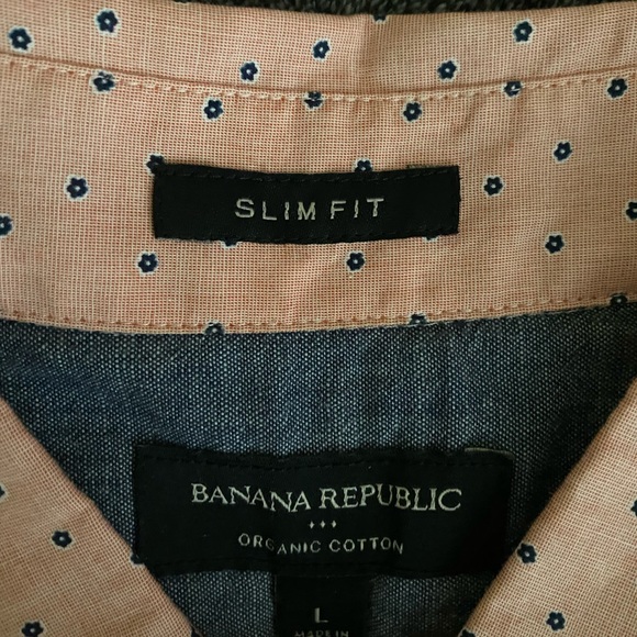 Banana Republic Polka Dot Slim Fit Button Up - Picture 2 of 2